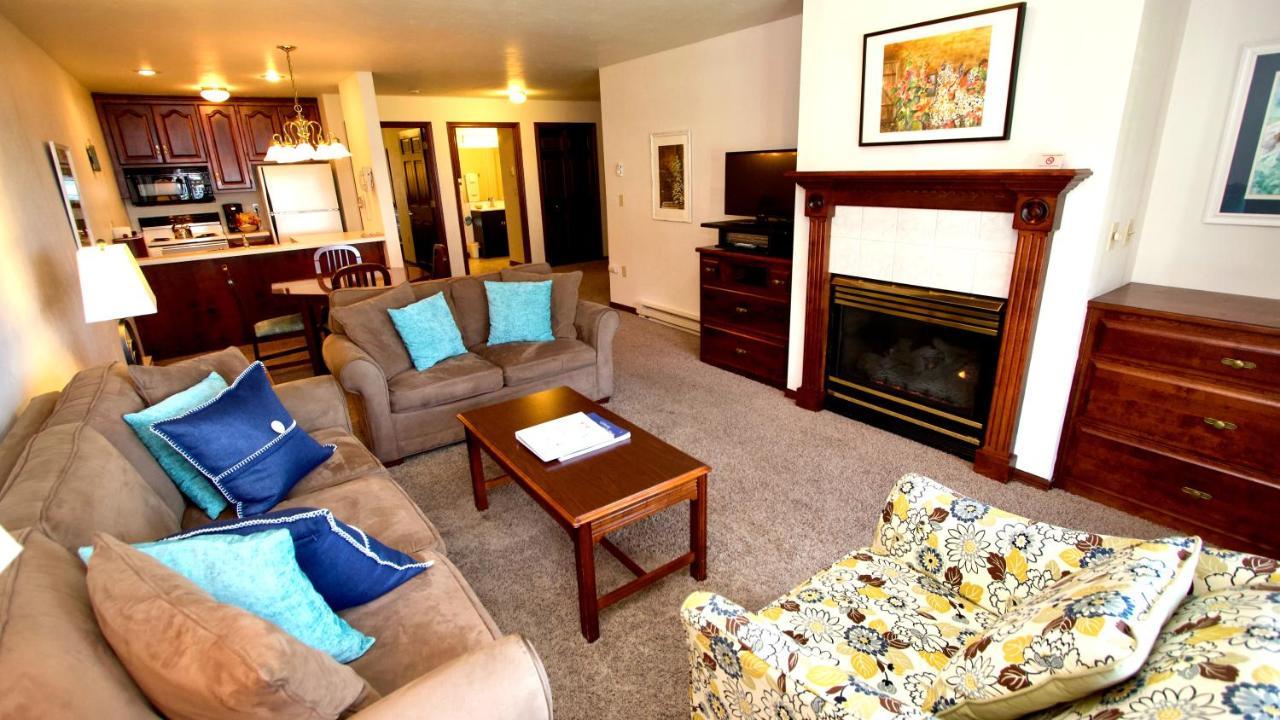 Baileys Harbor Yacht Club Resort Экстерьер фото